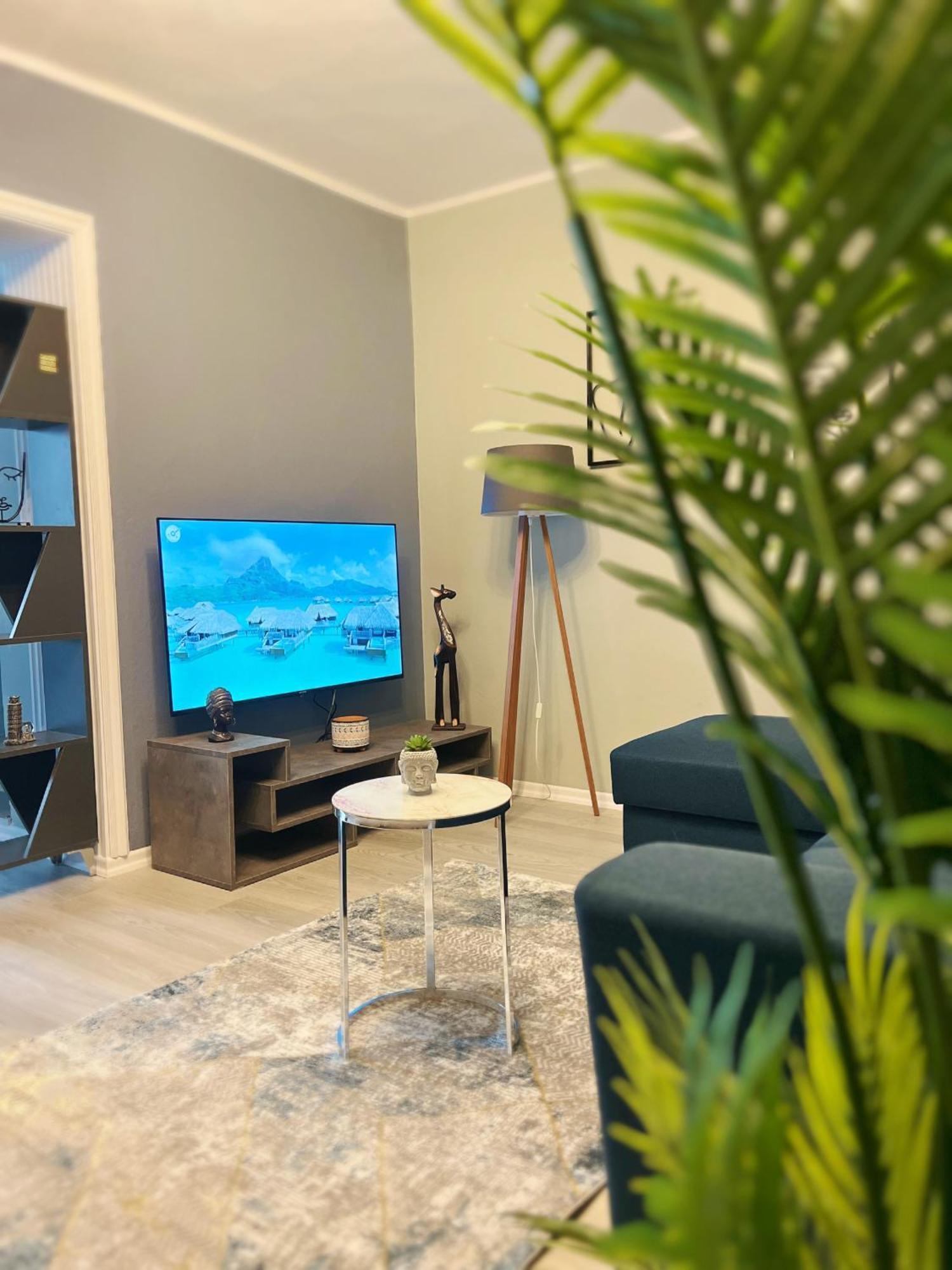 Joyful Apartment 地拉那 外观 照片